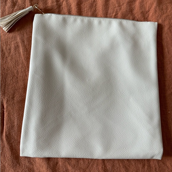 Multi use evening  clutch or pouch - Picture 3 of 9